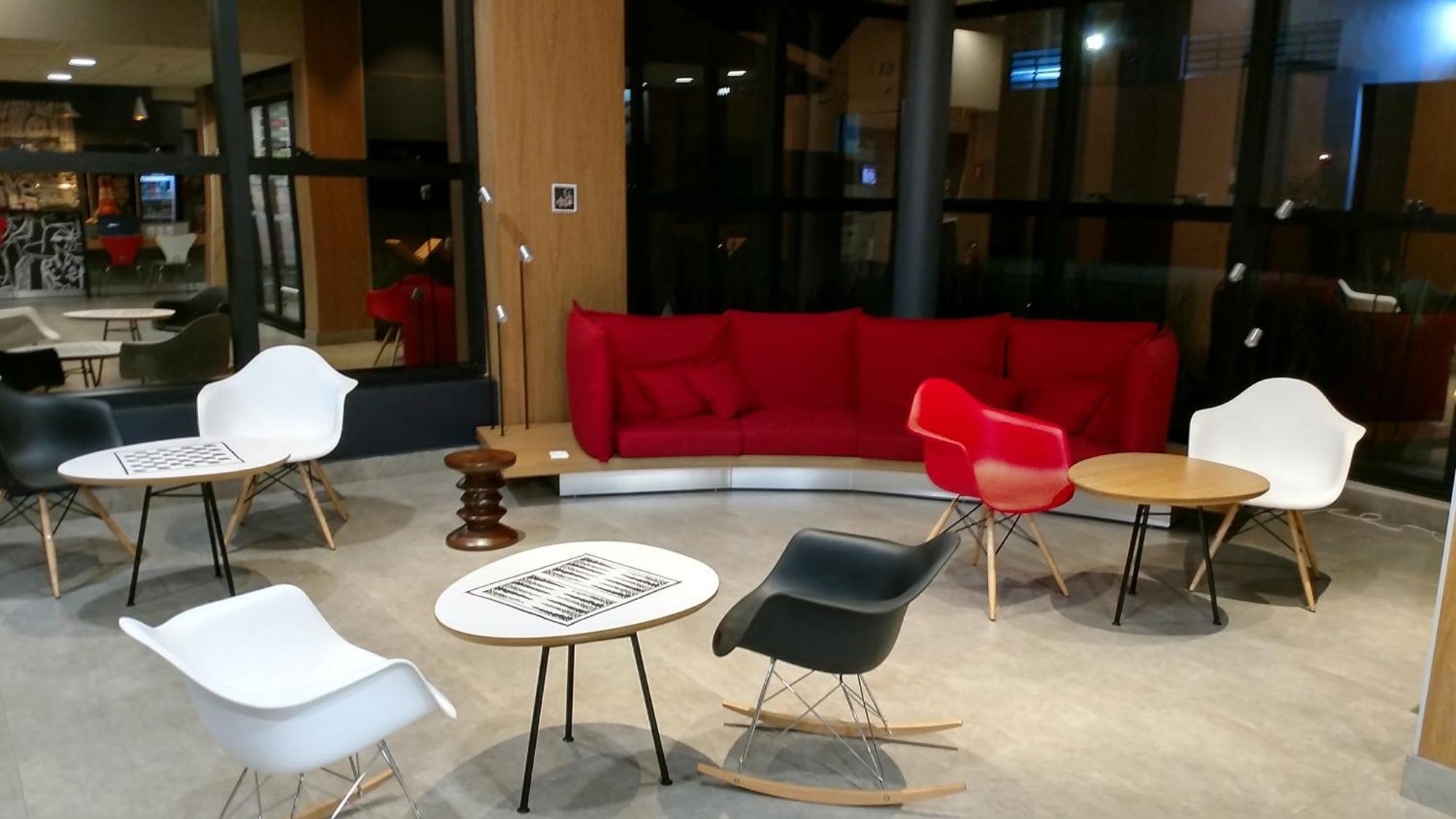 Ibis Catalao Hotel Bagian luar foto