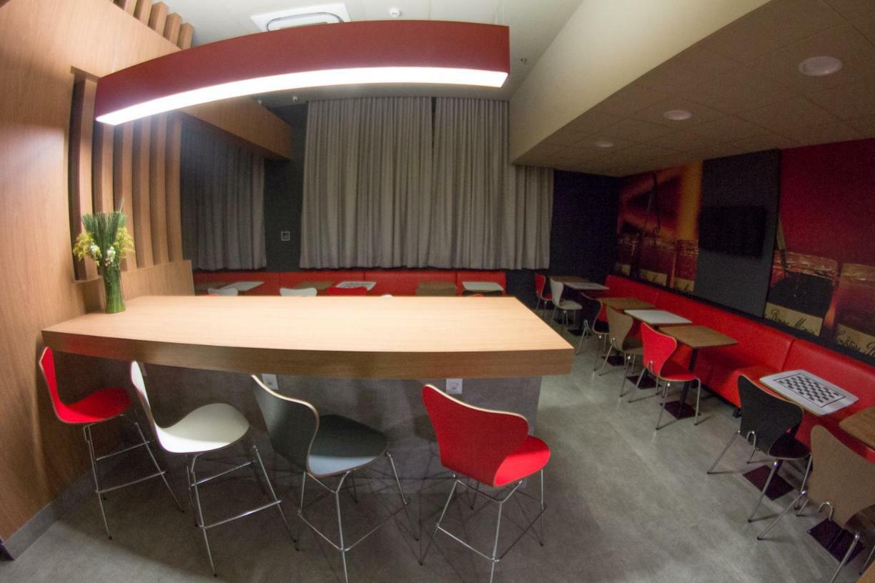 Ibis Catalao Hotel Bagian luar foto